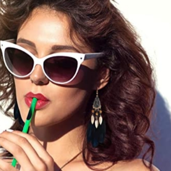 NEW Take Flight  Dream Catcher Earrings - Picture 3 of 4